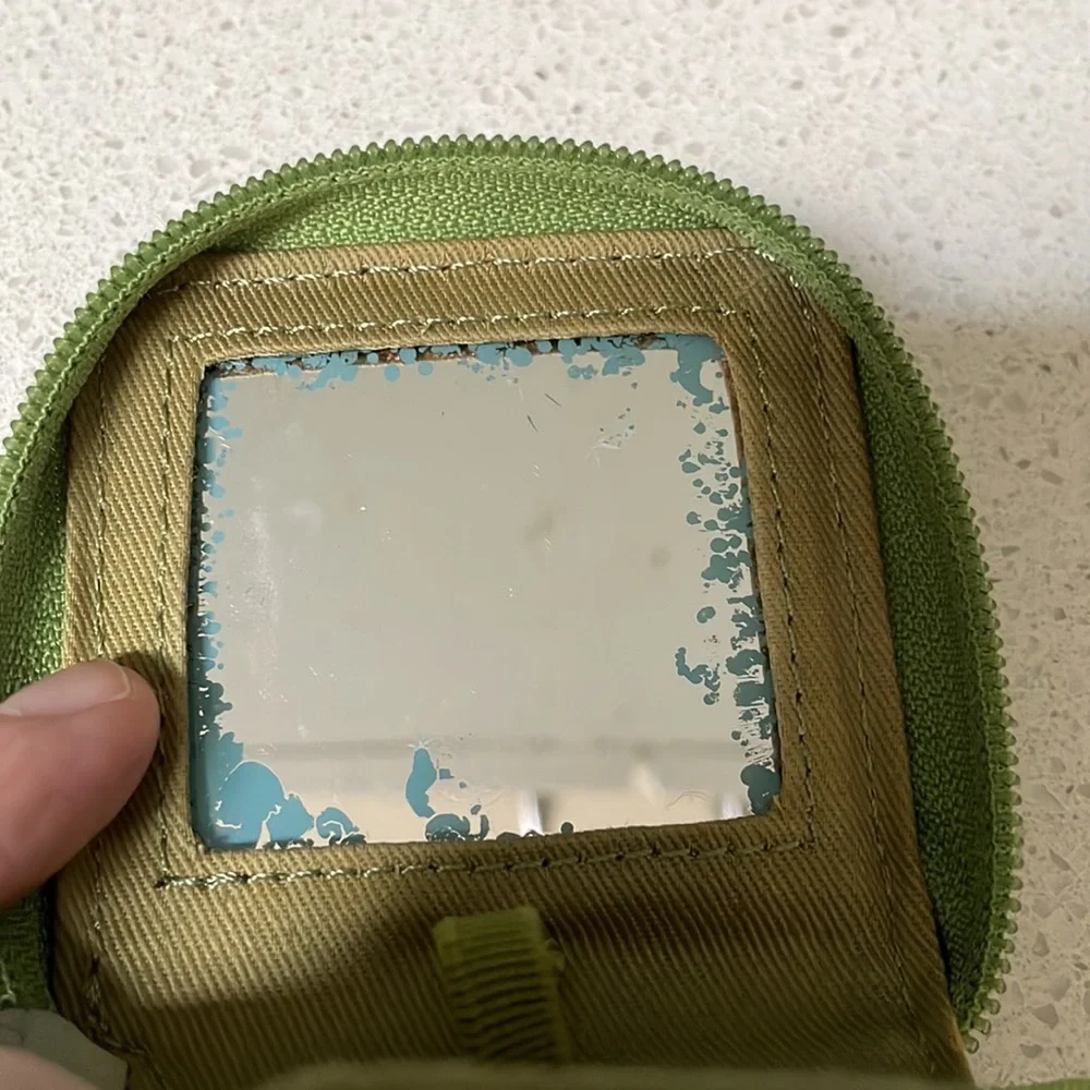 Fossil green leather travel contact lens carrying case